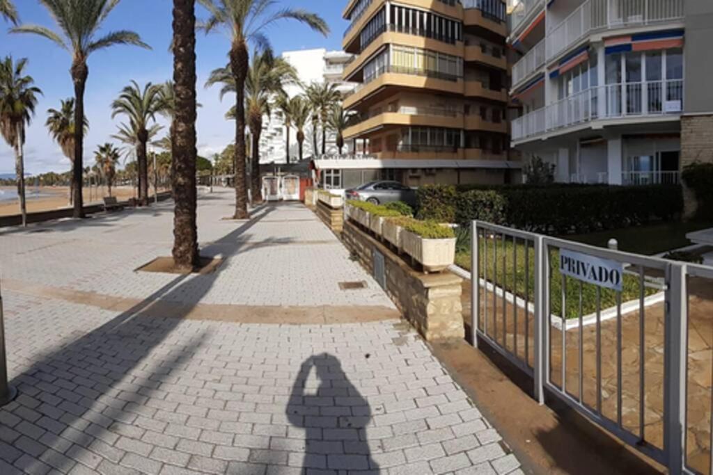 Salou#Mar Adentro Apartment Екстериор снимка